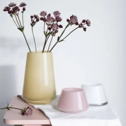 DUGG VASE 20 CM GUL