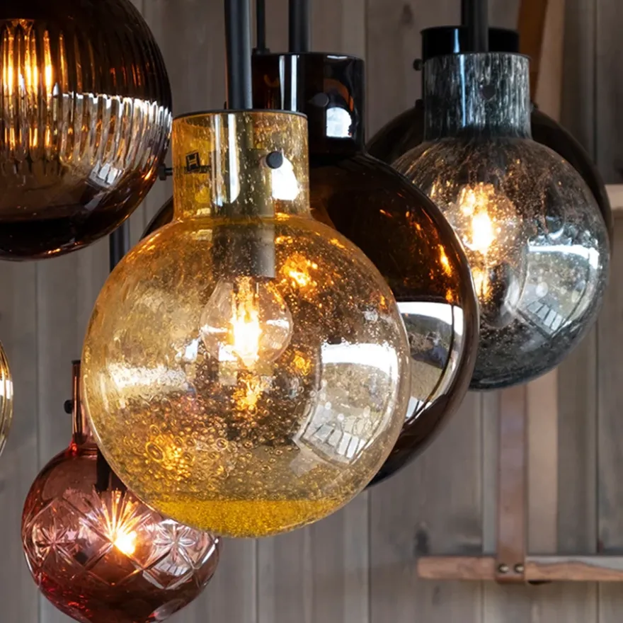 KRYSTALLKULE TAKLAMPE SODA STÅLBLÅ 120MM